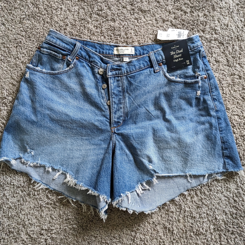 Curve love dad short